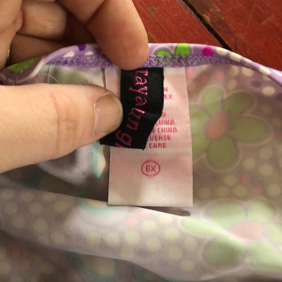 Purple bikini - Picture 2 of 3